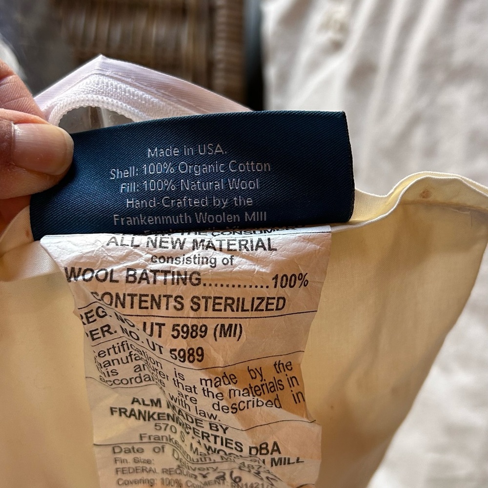 Frakenmuth Woolen Mill wool pillow standard size NIB - Picture 5 of 6